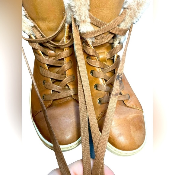 UGG starlyn high top leather sneakers | UGG leather boots with fur | size 7 - Picture 10 of 14